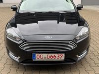 Używany Ford Focus Titanium 120 KM (88 kW) 2015 Czarny Sedan/Limuzyna