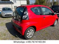 Gebraucht Citroën C1 Advance 68 PS (50 kW) 2009 Rot Kleinwagen