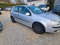 Gebraucht VW Golf IV 74 PS (54 kW) 2005 Silber Limousine