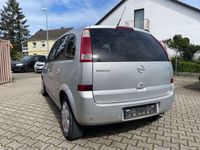 gebraucht Opel Meriva 1.8 Cosmo