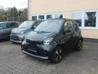 Gebraucht Smart ForTwo Electric Drive 60 kW (82 PS) 2021 Schwarz Cabrio
