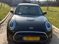 Używany Mini Cooper 136 KM (100 kW) 2022 Czarny Hatchback