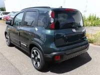 Neu Fiat Panda Cross Cross 65 PS (47 kW) 2026 Foresta grün metallic Kleinwagen