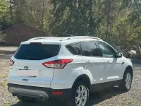 Gebraucht Ford Kuga 180 PS (132 kW) 2015 Weiß SUV
