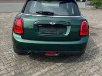 Gebraucht Mini Cooper Seven 136 PS (100 kW) 2017 Grün Kleinwagen
