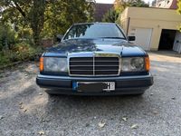 Gebraucht Mercedes 230 132 PS (97 kW) 1990 Blau Coupé