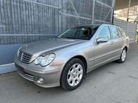 Gebraucht Mercedes C200 122 PS (89 kW) 2005 Cubanitsilber Kombi