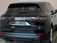 Gebraucht Porsche Cayenne S 441 PS (324 kW) 2018 Schwarz SUV