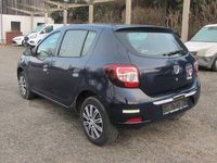 Gebraucht Dacia Sandero 75 PS (55 kW) 2014 Blau Limousine