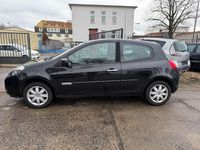 Gebraucht Renault Clio III 75 PS (55 kW) 2011 Schwarz Kleinwagen