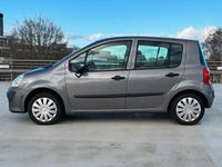 Gebraucht Renault Modus Avantage 75 PS (55 kW) 2009 Grau Van / Kleinbus