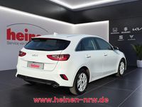 Gebraucht Kia Ceed Vision 140 PS (102 kW) 2025 Weiß Kleinwagen