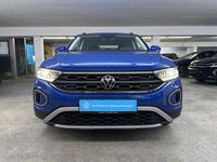 Gebraucht VW T-Roc Life 150 PS (110 kW) 2023 Blau SUV