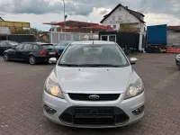 Używany Ford Focus 101 KM (74 kW) 2009 Srebrny Sedan/Limuzyna
