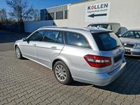 Gebraucht Mercedes 220 170 PS (125 kW) 2011 Silber Kombi