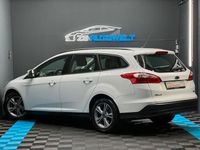 Gebraucht Ford Focus SYNC Edition 101 PS (74 kW) 2014 Weiß Limousine