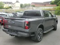 Gebraucht Ford Ranger Limited 170 PS (125 kW) 2023 Carbonized  grau Pickup