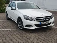 Gebraucht Mercedes E400 Avantgarde 333 PS (244 kW) 2013 Weiß Limousine
