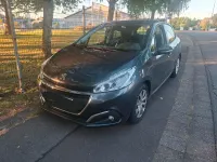 Gebraucht Peugeot 208 Urban Move 68 PS (50 kW) 2016 Andere farben Kleinwagen