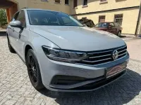 Gebraucht VW Passat Conceptline 150 PS (110 kW) 2022 Mondsteingrau Kombi