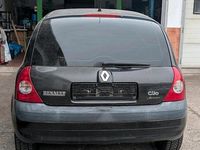 Brugt Renault Clio II 58 HK (42 kW) 2003 Sort Hatchback