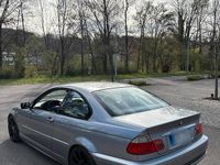 Gebraucht BMW 320 150 PS (110 kW) 2004 Grau Coupé