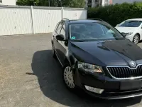 Gebraucht Skoda Octavia 105 PS (77 kW) 2016 Schwarz Kombi