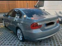 Gebraucht BMW 320 150 PS (110 kW) 2006 Grau Limousine