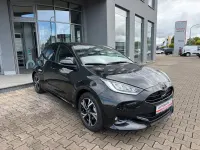 Gebraucht Toyota Yaris Style 116 PS (85 kW) 2025 Schwarz Kleinwagen
