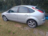 Gebraucht Ford Focus Style 109 PS (80 kW) 2007 Grau Limousine