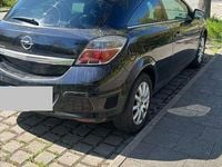 Gebraucht Opel Astra GTC Selection 90 PS (66 kW) 2009 Schwarz Limousine