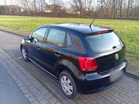 Gebraucht VW Polo 60 PS (44 kW) 2011 Schwarz Kleinwagen