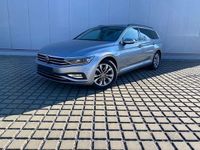 Gebraucht VW Passat S 150 PS (110 kW) 2023 Pyritsilber metallic Kombi