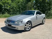 Gebraucht Mercedes SLK230 197 PS (144 kW) 2002 Silber Cabrio
