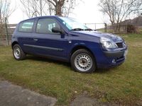 Gebraucht Renault Clio II 75 PS (55 kW) 2004 Blau Kleinwagen