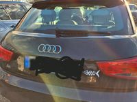 Gebraucht Audi A1 Attraction 86 PS (63 kW) 2011 Schwarz Kleinwagen