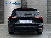 Neu Ford Focus Titanium 116 PS (85 kW) 2025 Schwarz Limousine