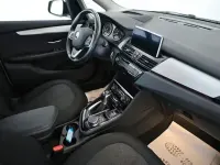Gebraucht BMW 225 Active Tourer Advantage 224 PS (164 kW) 2017 Alpinweiss iii Van / Kleinbus