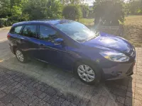 Gebraucht Ford Focus SYNC Edition 101 PS (74 kW) 2014 Blau Kombi
