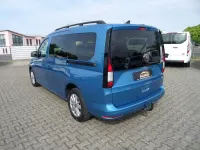 Gebraucht VW Caddy Life 114 PS (83 kW) 2023 Costa azul metallic Van / Kleinbus