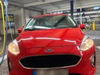 Gebraucht Ford Fiesta Cool & Connect 101 PS (74 kW) 2018 Rot Kleinwagen