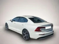 Gebraucht Volvo S60 Ultimate 250 PS (183 kW) 2023 Weiß Limousine
