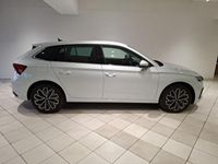 Gebraucht Skoda Scala Selection 150 PS (110 kW) 2025 Weiß Kleinwagen