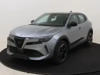 Gebraucht Alfa Romeo Junior 114 kW (156 PS) 2025 Grau (grigio arese) SUV