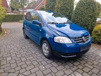 Usata VW Fox 80 CV (58 kW) 2006 Blu Utilitaria