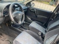 Gebraucht Opel Corsa 54 PS (39 kW) 1999 Schwarz Kleinwagen