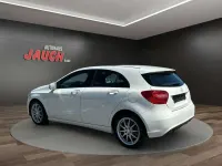Gebraucht Mercedes A250 211 PS (155 kW) 2014 Weiß Kleinwagen