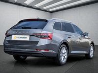 Gebraucht Skoda Superb 150 PS (110 kW) 2024 Grau Kombi