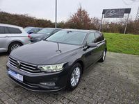 Gebraucht VW Passat Business 150 PS (110 kW) 2024 Silber Kombi