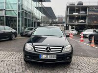 Gebraucht Mercedes C220 170 PS (125 kW) 2010 Schwarz Limousine